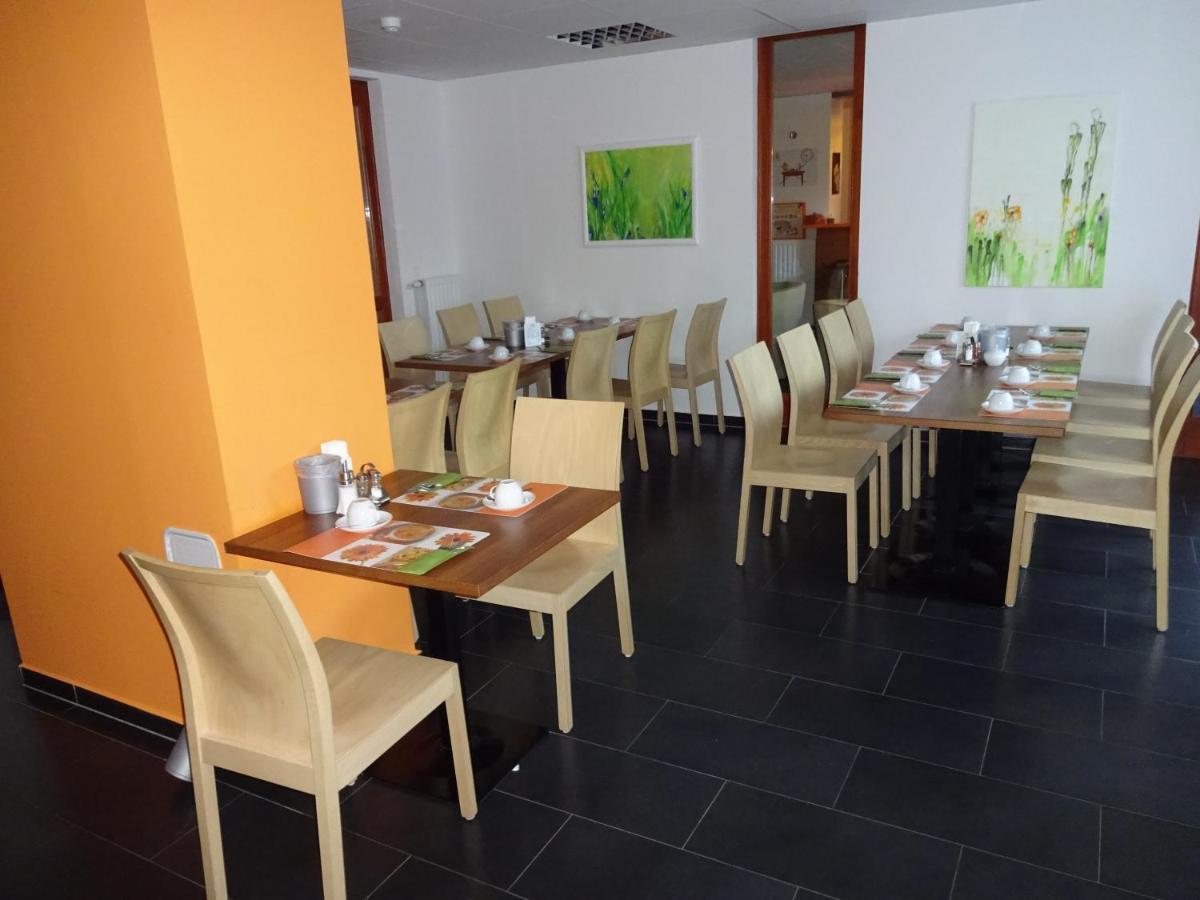 Baláca Panzió Veszprém Exterior foto