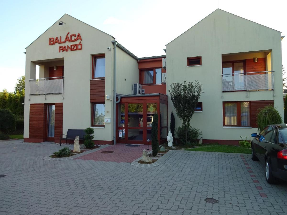Baláca Panzió Veszprém Exterior foto