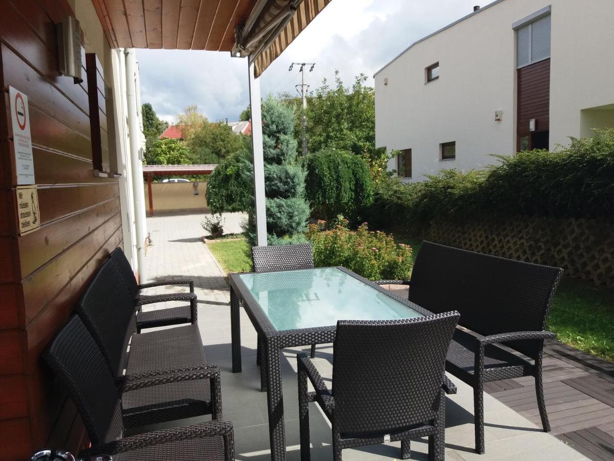 Baláca Panzió Veszprém Exterior foto