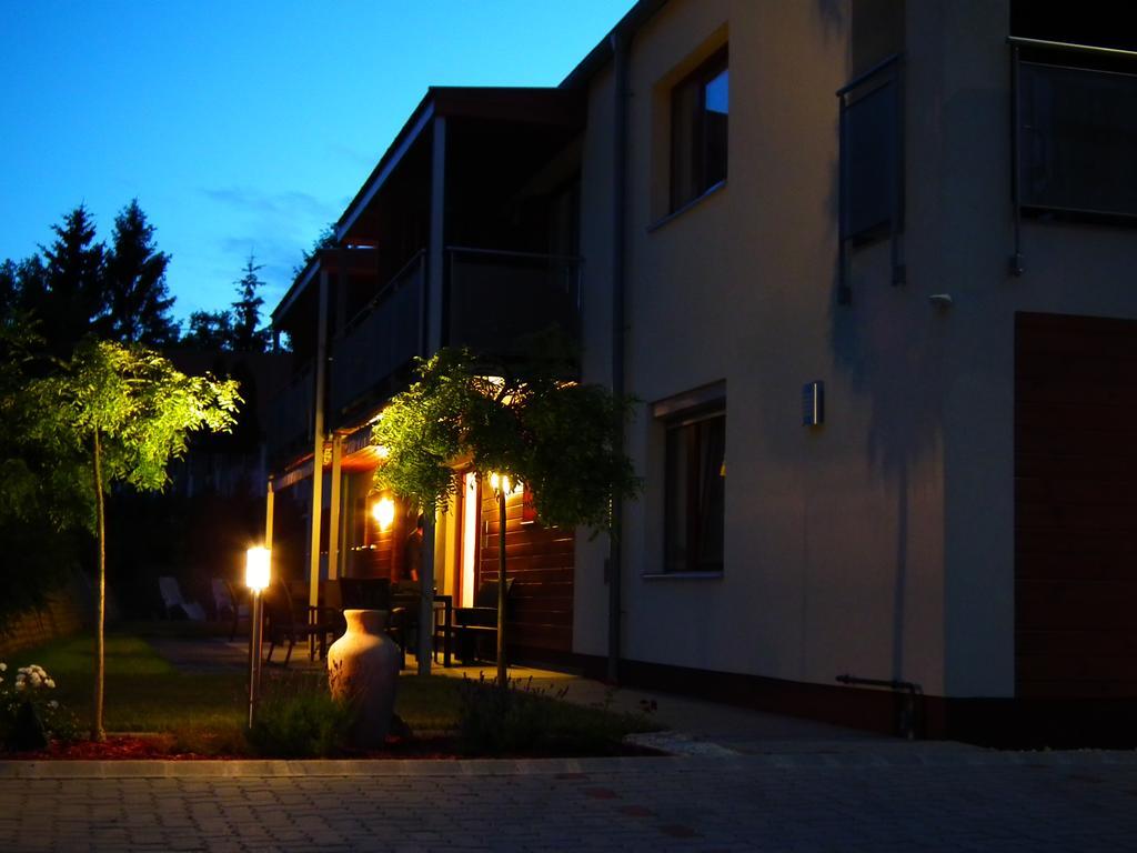 Baláca Panzió Veszprém Exterior foto